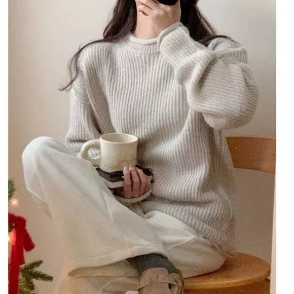 Alpaca wool Sweater - Picture 2 of 11